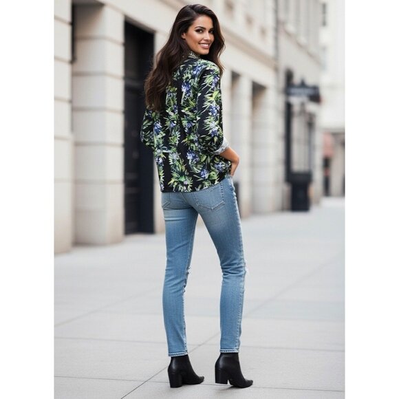 Vtg Y2K Wielisa 100% Silk Floral Button Down L/S Blouse | Quiet Luxury Resort XS - Picture 8 of 16